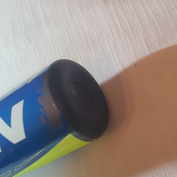 Easton T-Ball Baseball Bat 24 Inch 13 Oz TB20FZ11 - Picture 5 of 10